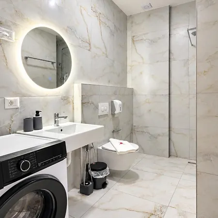 Matisse No37 - 2 Bedroom With Parking At Aura Complex Daire