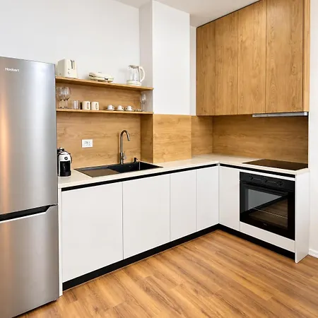 Matisse No37 - 2 Bedroom With Parking At Aura Complex Daire