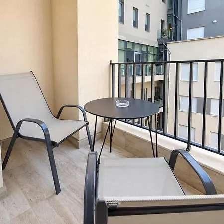 Matisse No37 - 2 Bedroom With Parking At Aura Complex Daire