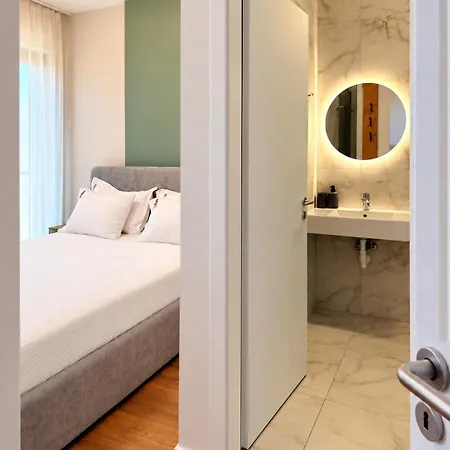 Matisse No37 - 2 Bedroom With Parking At Aura Complex *